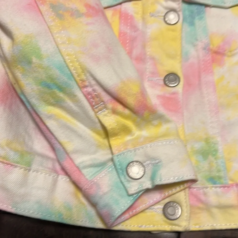 Old Navy Toddler Girls Rainbow Dip dyed tie dyed denim jacket!